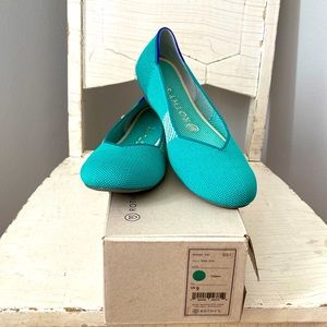 Calypso Rothy flats, size 9